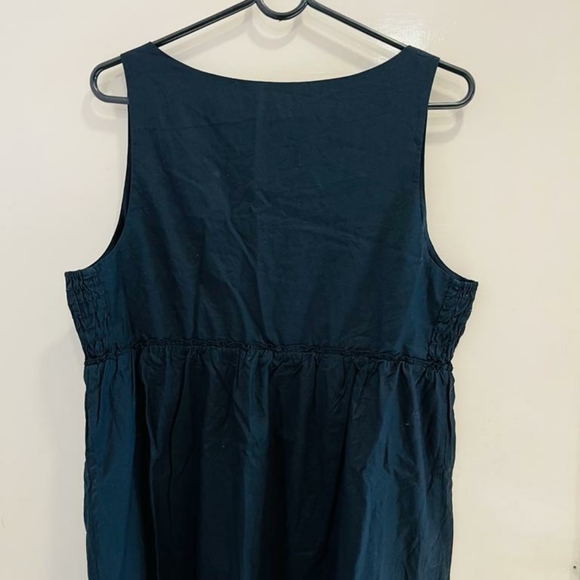 GAP black beautiful dress - Picture 9 of 10